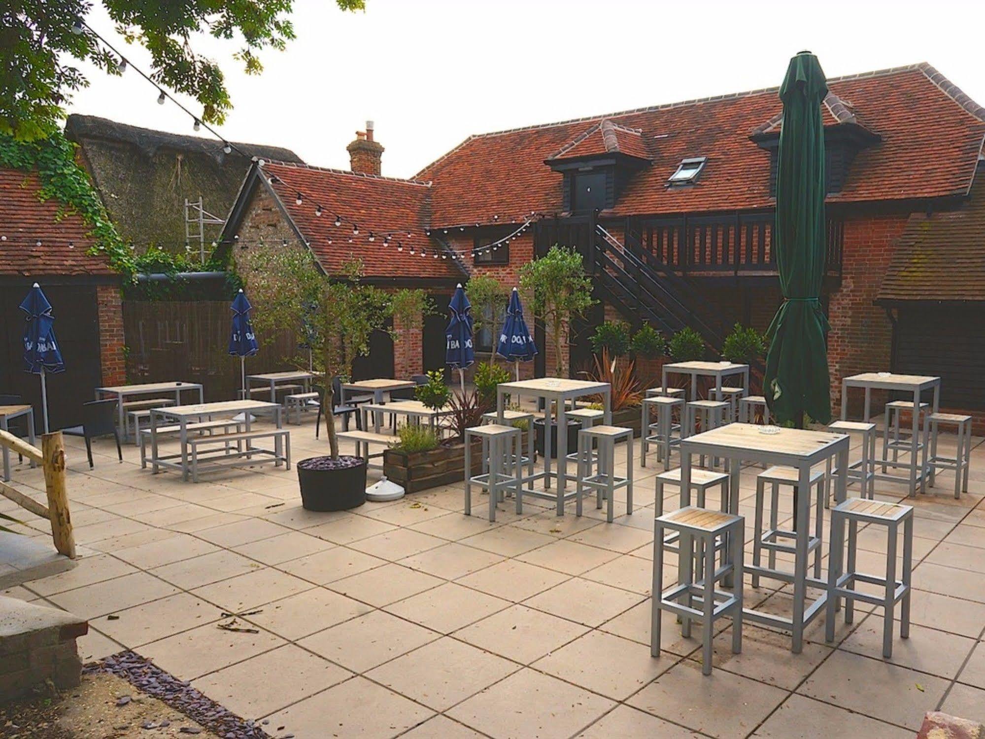 The Dean Ale & Cider House Hotel Chichester Kültér fotó